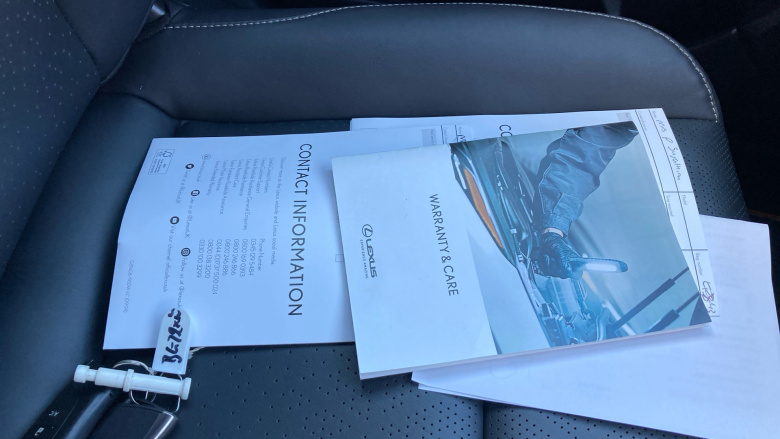 Lexus UX 300e 150kW 54.3 kWh 5dr E-CVT Electric Hatchback